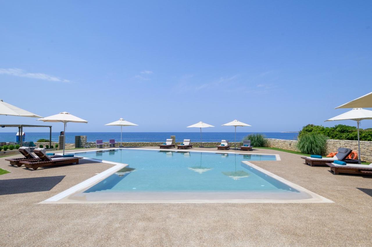 Callisto Seaside Homes & Suites มาราโธโพลิส ภายนอก รูปภาพ