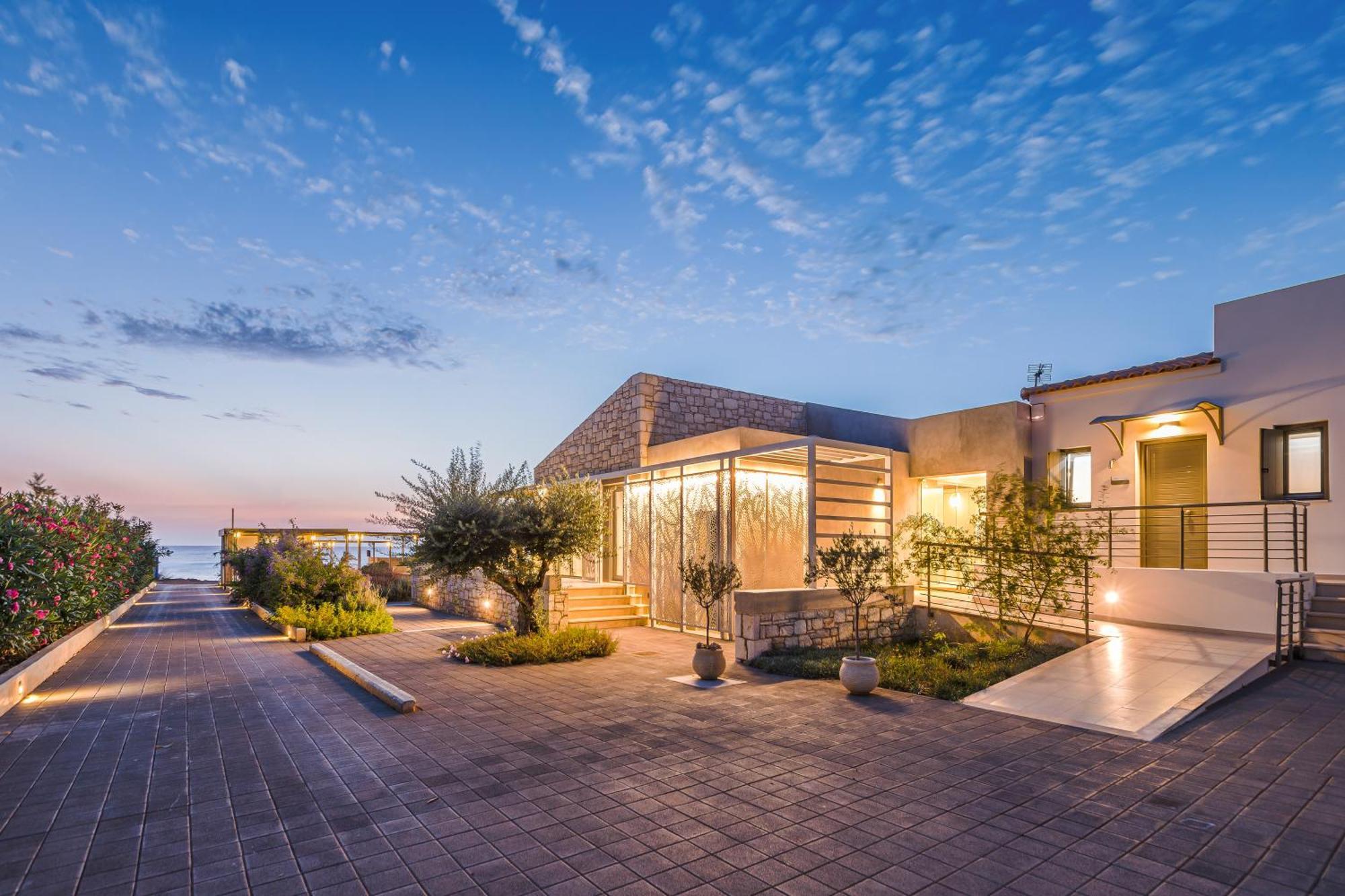 Callisto Seaside Homes & Suites มาราโธโพลิส ภายนอก รูปภาพ