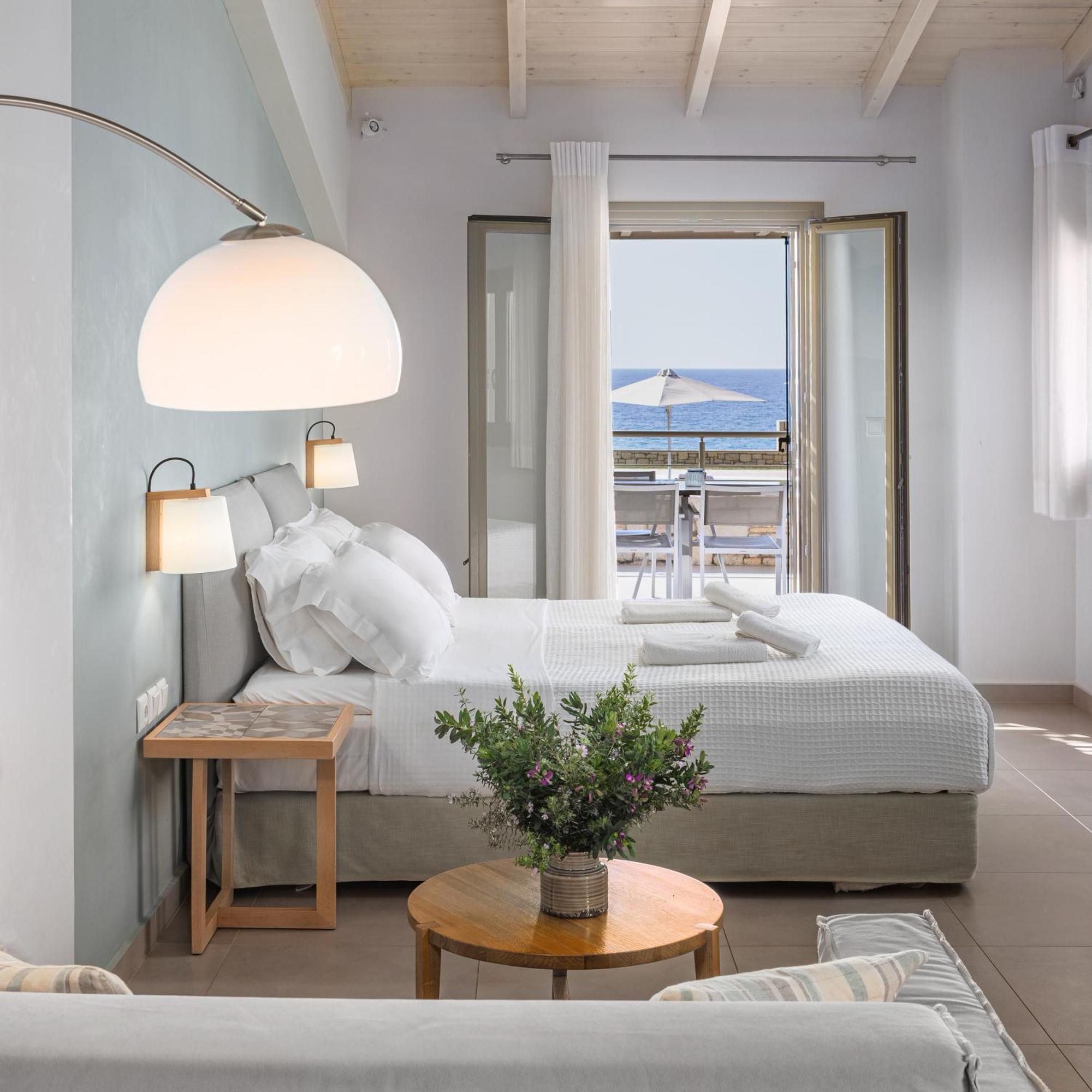 Callisto Seaside Homes & Suites มาราโธโพลิส ภายนอก รูปภาพ