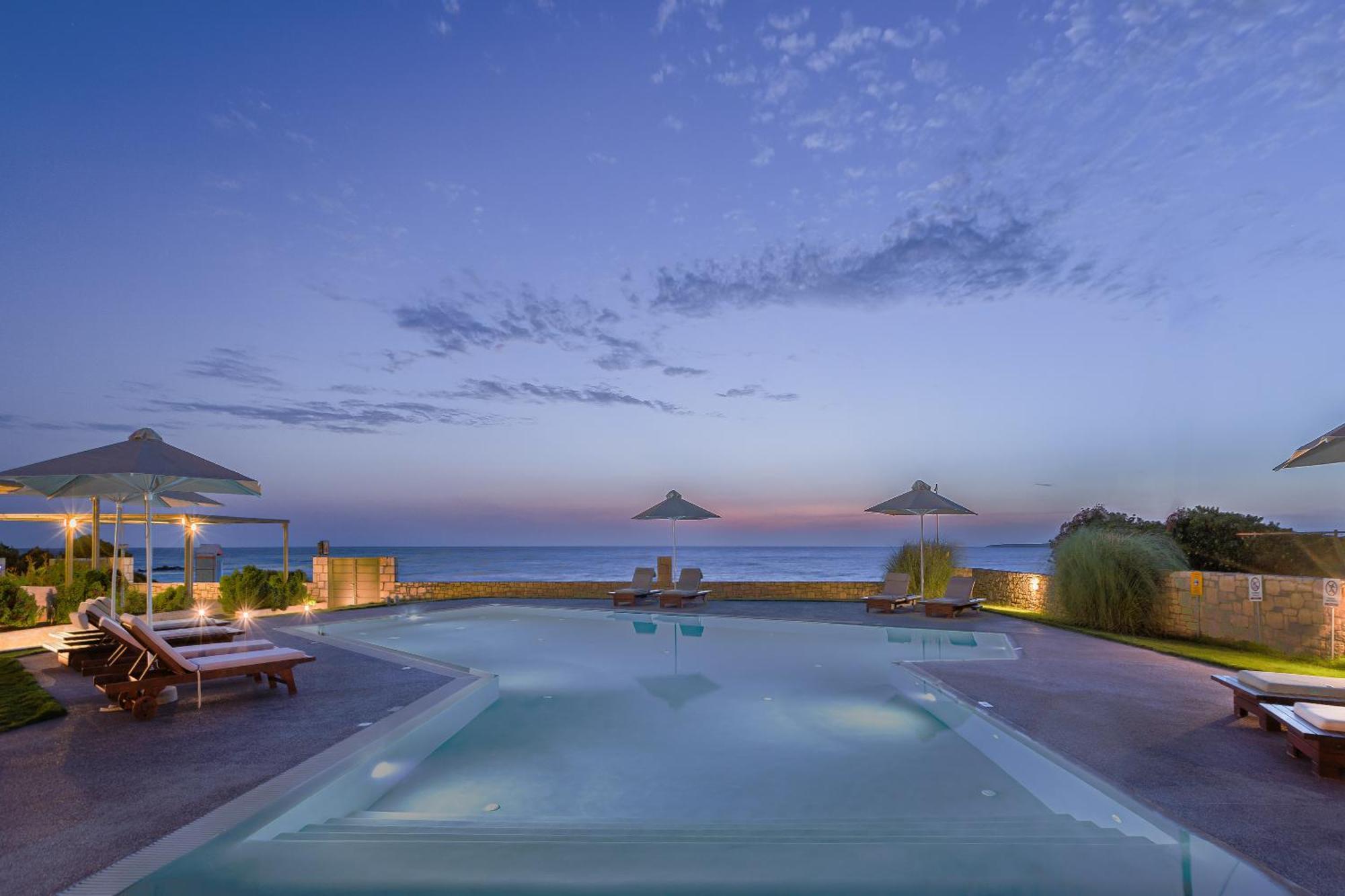 Callisto Seaside Homes & Suites มาราโธโพลิส ภายนอก รูปภาพ
