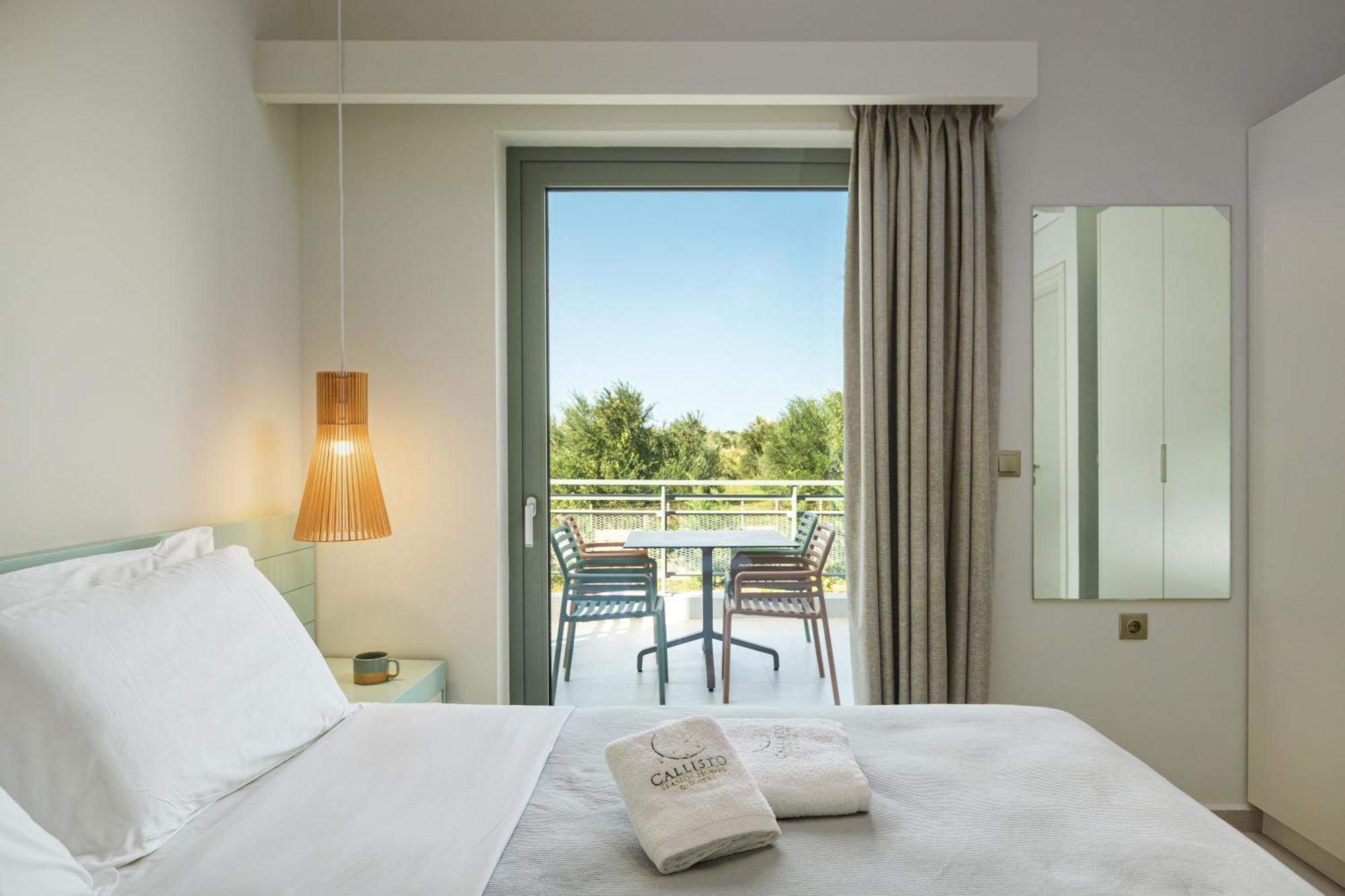 Callisto Seaside Homes & Suites มาราโธโพลิส ภายนอก รูปภาพ