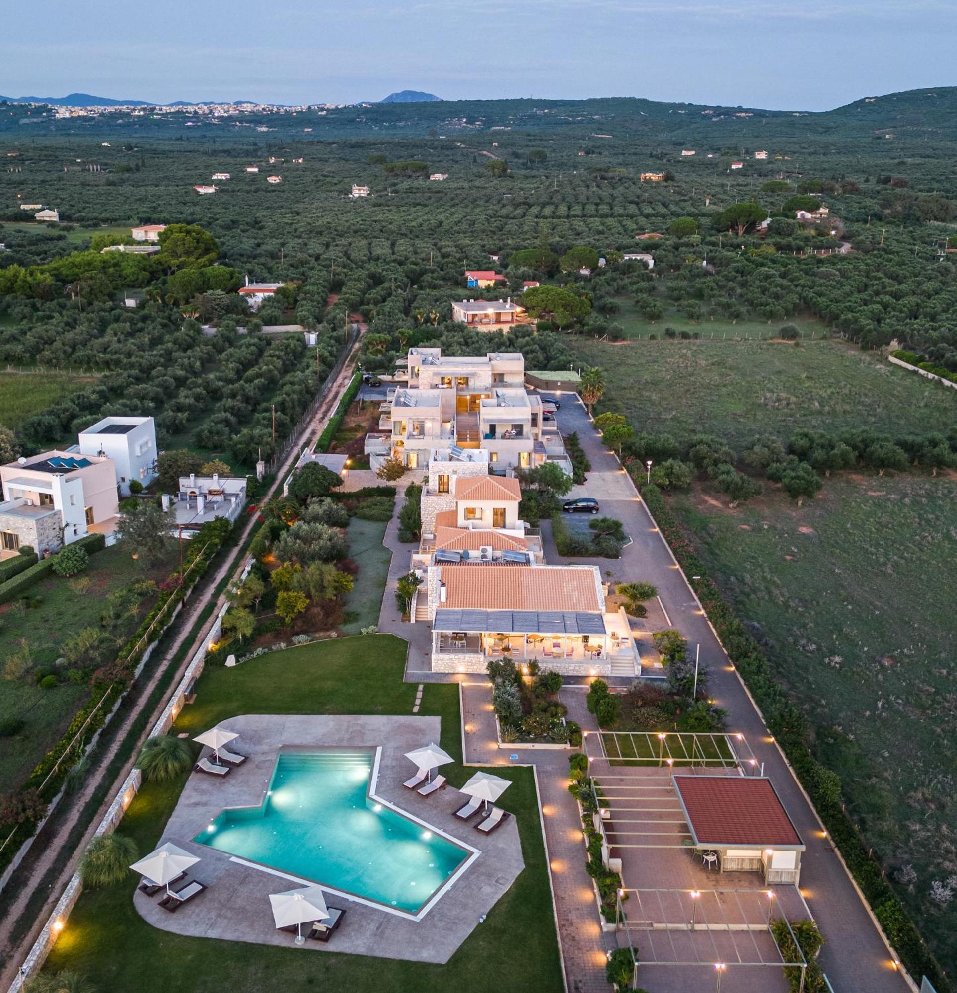 Callisto Seaside Homes & Suites มาราโธโพลิส ภายนอก รูปภาพ