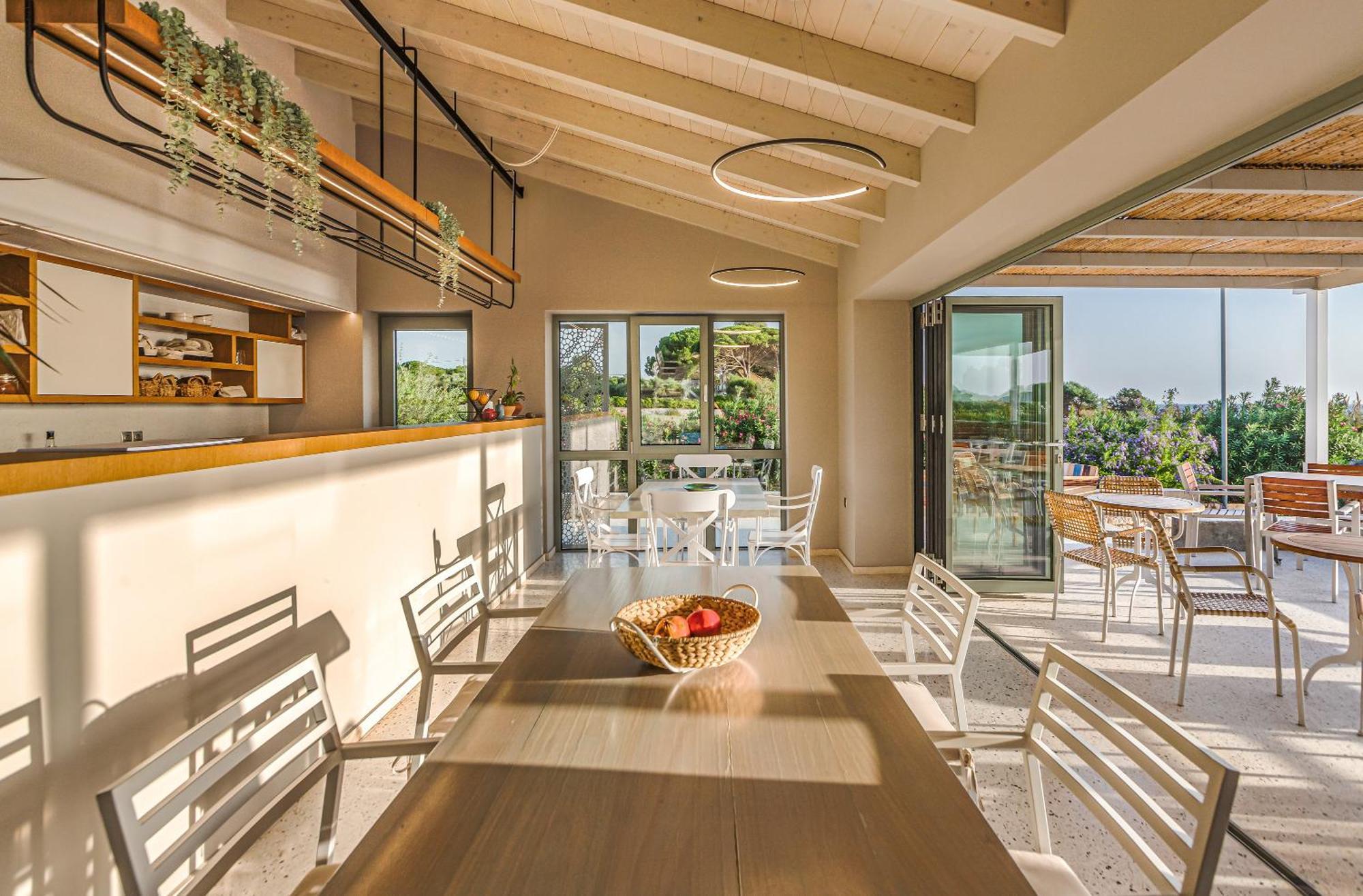 Callisto Seaside Homes & Suites มาราโธโพลิส ภายนอก รูปภาพ