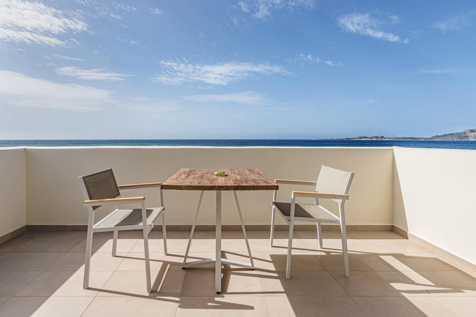 Callisto Seaside Homes & Suites มาราโธโพลิส ภายนอก รูปภาพ
