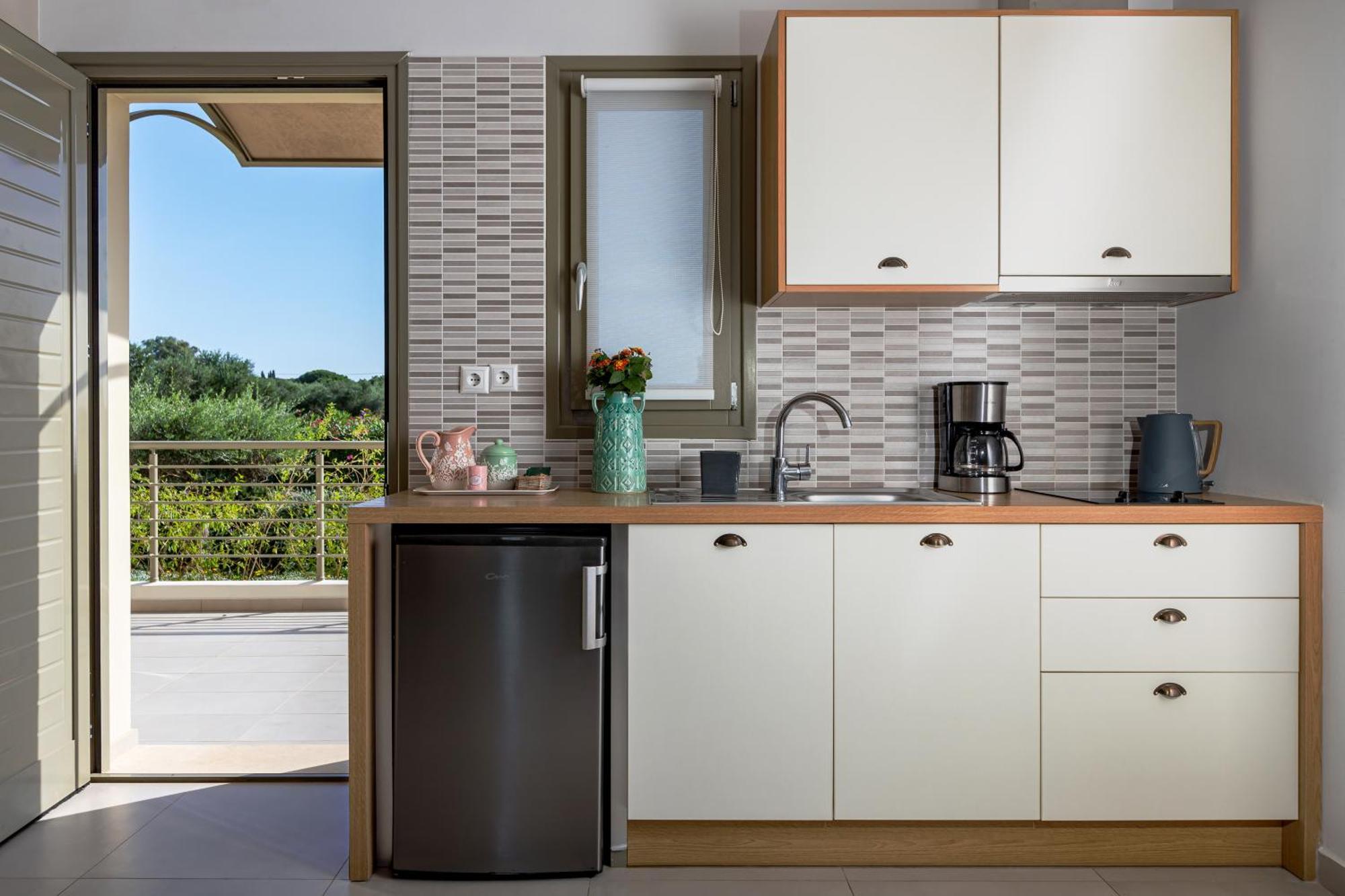 Callisto Seaside Homes & Suites มาราโธโพลิส ภายนอก รูปภาพ